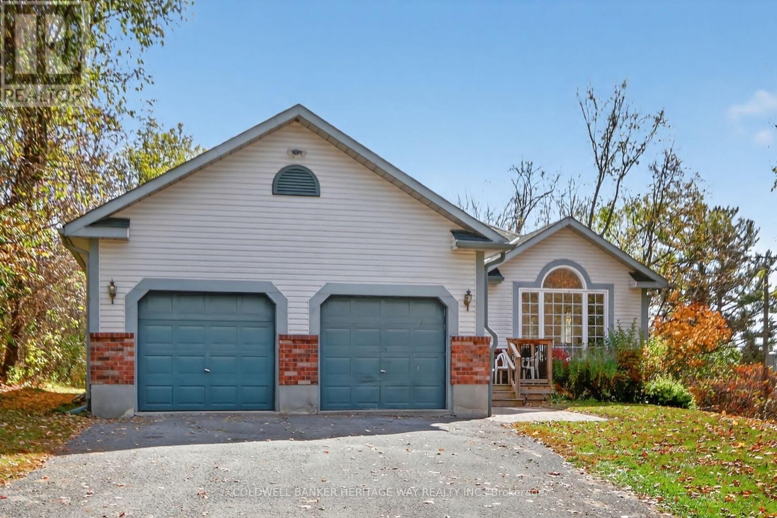 208 BLAKENEY ROAD, Mississippi Mills, Ontario
