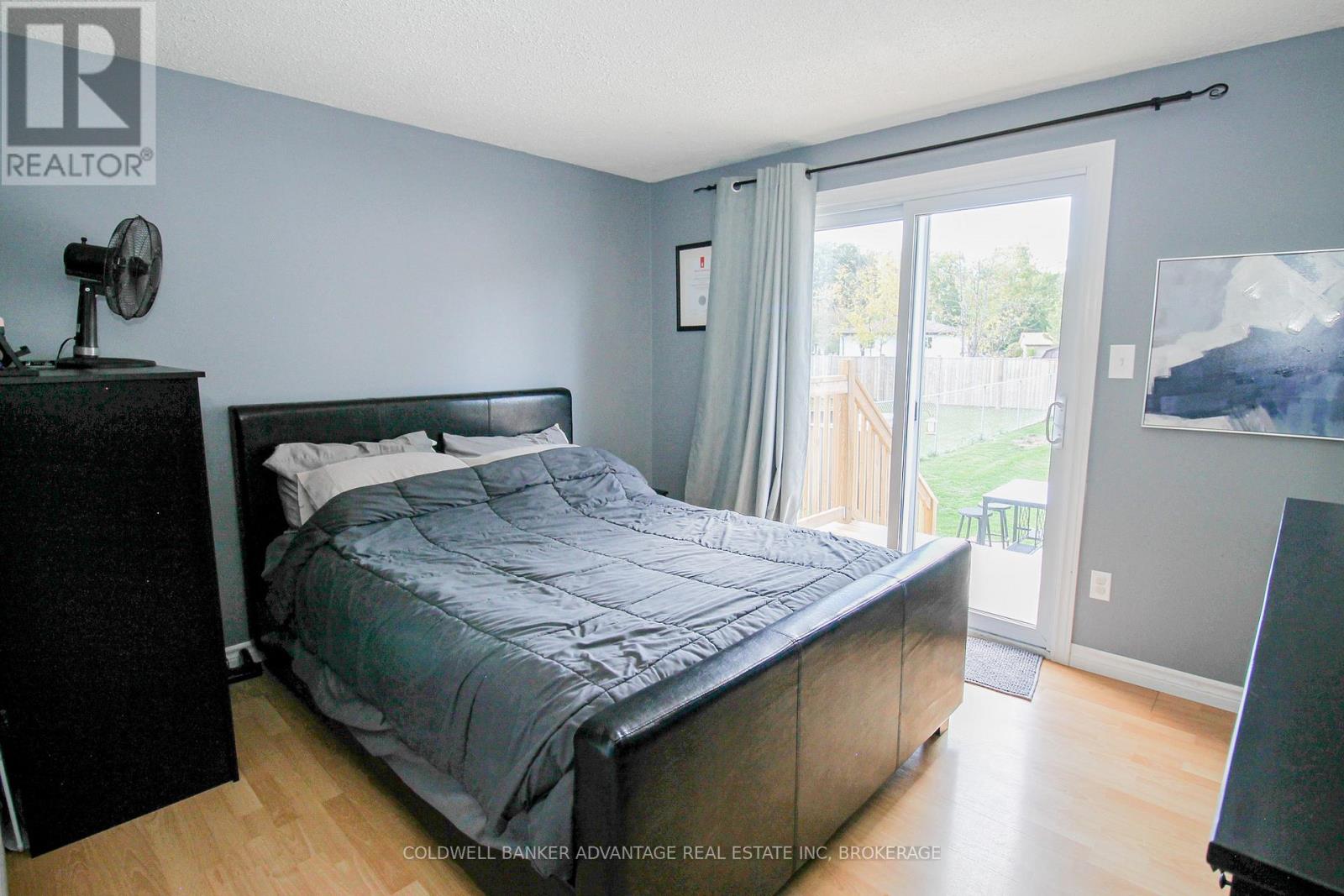 42 Newleaf Crescent, Welland, Ontario  L3C 6B4 - Photo 17 - X12458404