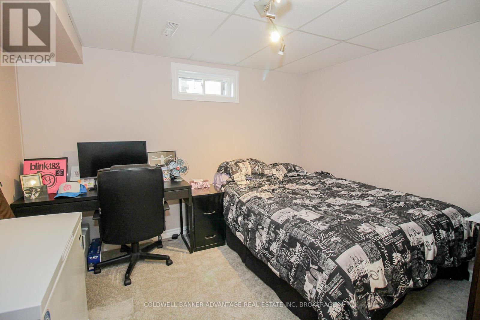 42 Newleaf Crescent, Welland, Ontario  L3C 6B4 - Photo 20 - X12458404