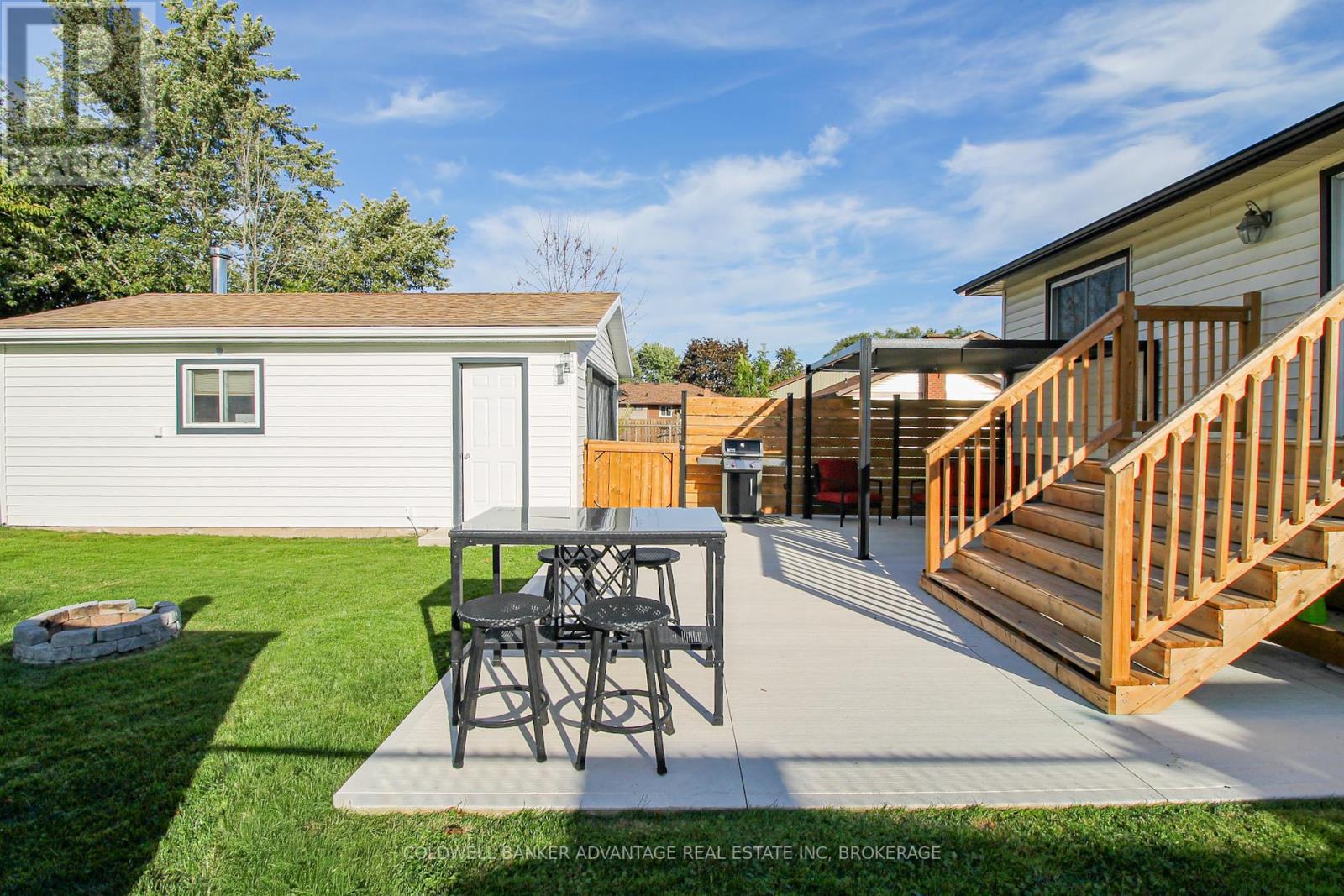 42 Newleaf Crescent, Welland, Ontario  L3C 6B4 - Photo 29 - X12458404