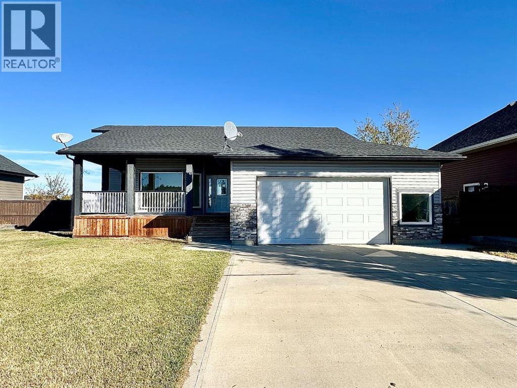36 Cottonwood Crescent, Rosemary, Alberta  T0J 2W0 - Photo 1 - A2263260