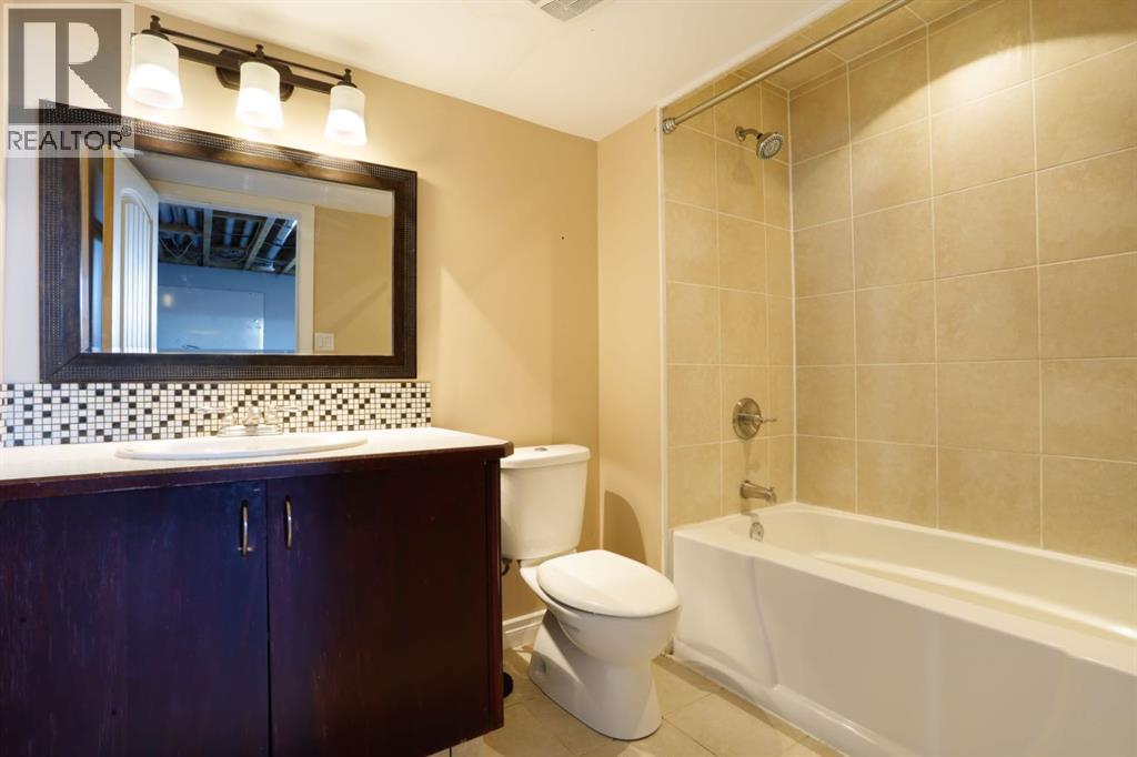 36 Cottonwood Crescent, Rosemary, Alberta  T0J 2W0 - Photo 35 - A2263260