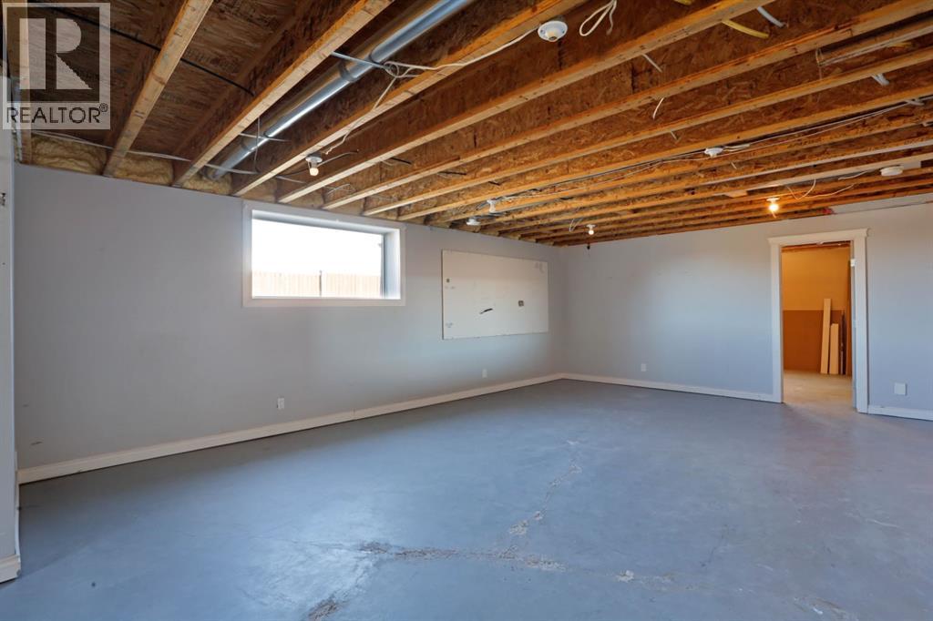36 Cottonwood Crescent, Rosemary, Alberta  T0J 2W0 - Photo 31 - A2263260