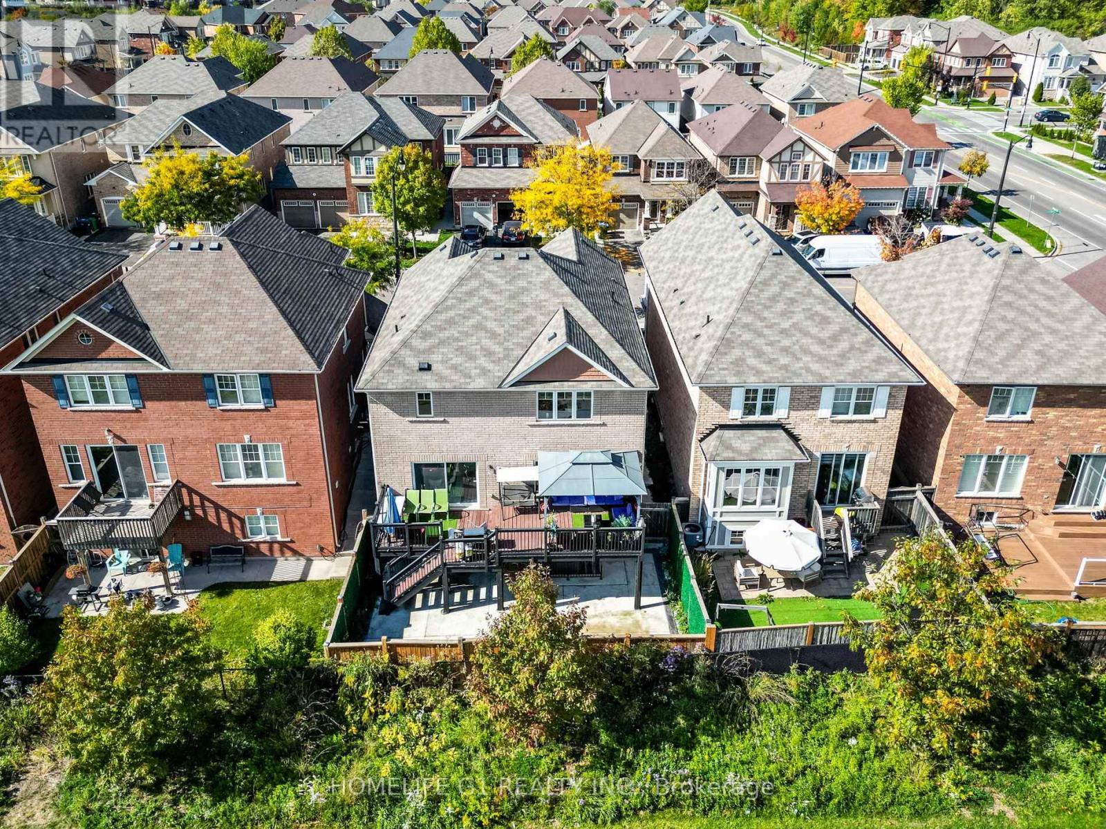 8 Locomotive Crescent, Brampton, Ontario  L7A 0T7 - Photo 42 - W12458380