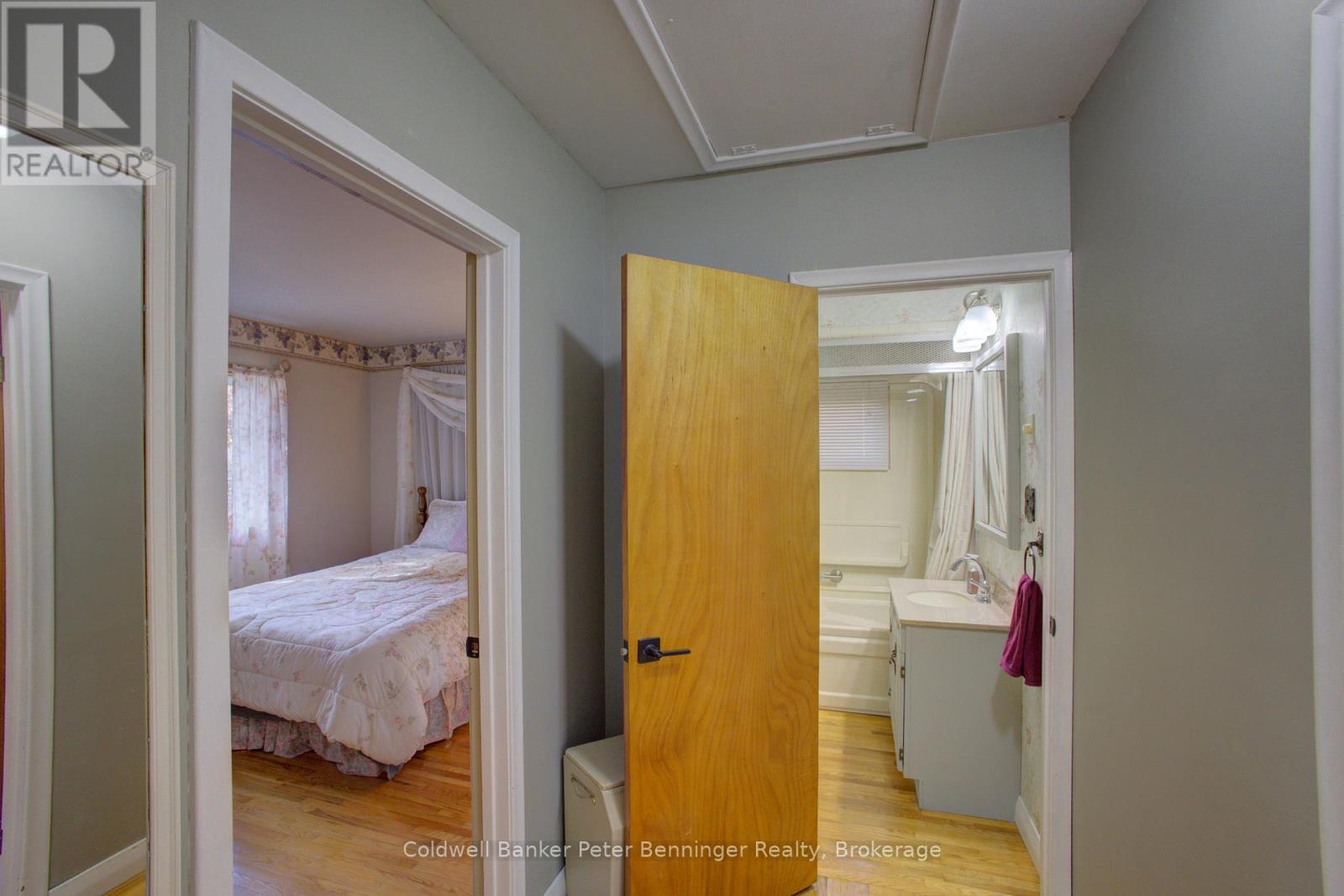 22 John Street, Arran-Elderslie, Ontario  N0H 2N0 - Photo 16 - X12458419