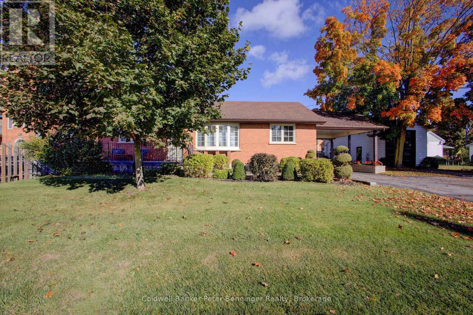22 John Street, Arran-Elderslie, Ontario  N0H 2N0 - Photo 2 - X12458419