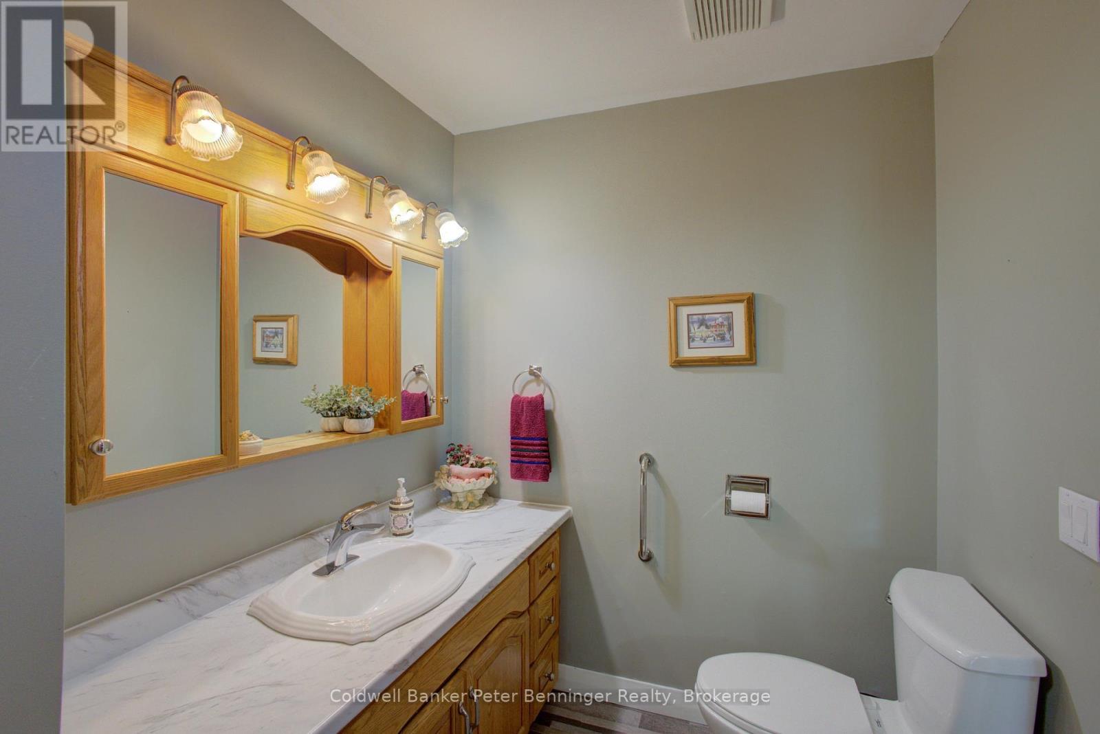 22 John Street, Arran-Elderslie, Ontario  N0H 2N0 - Photo 22 - X12458419