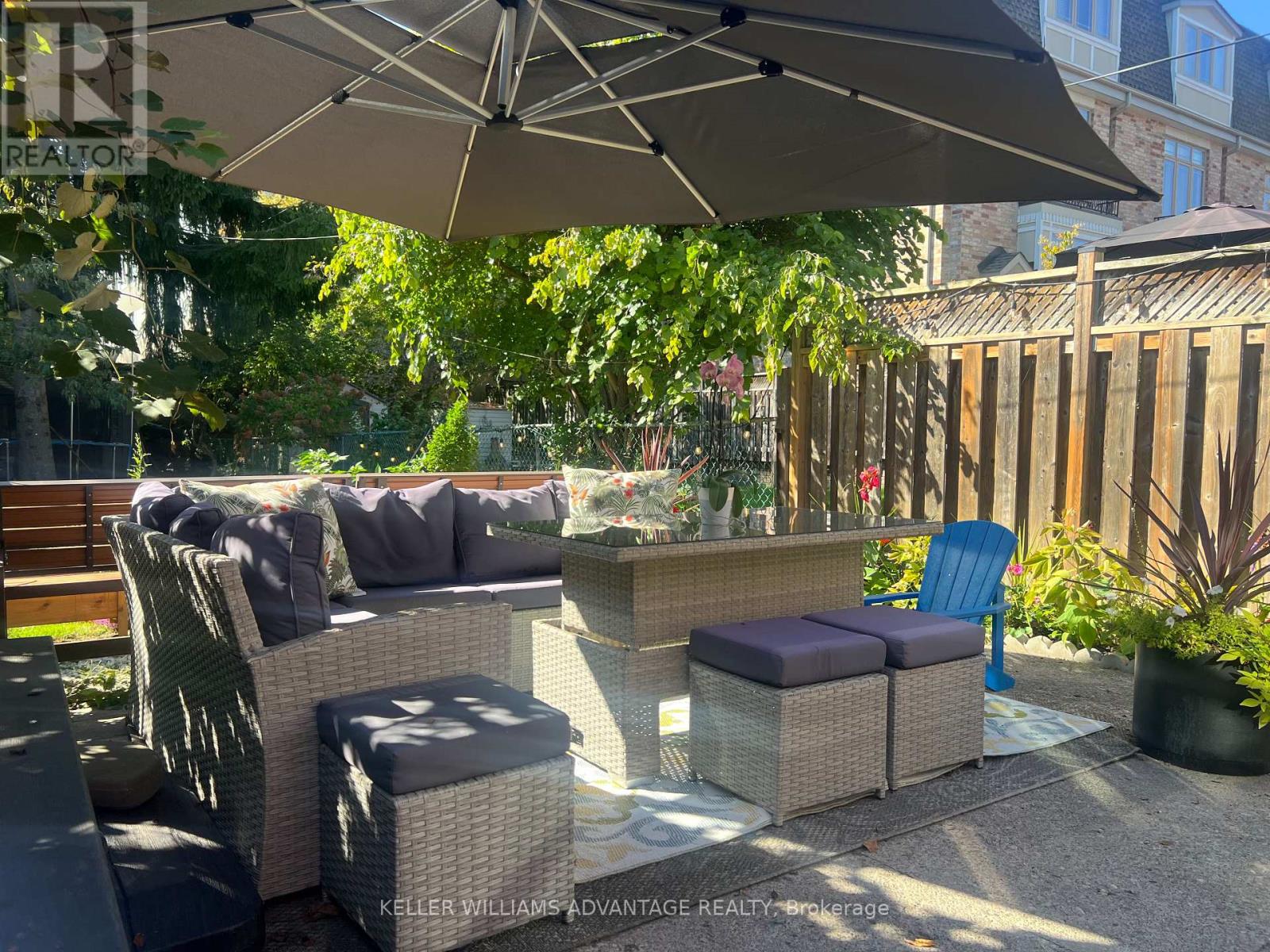 UNIT B - 12 KIMBERLEY AVENUE W, Toronto, Ontario
