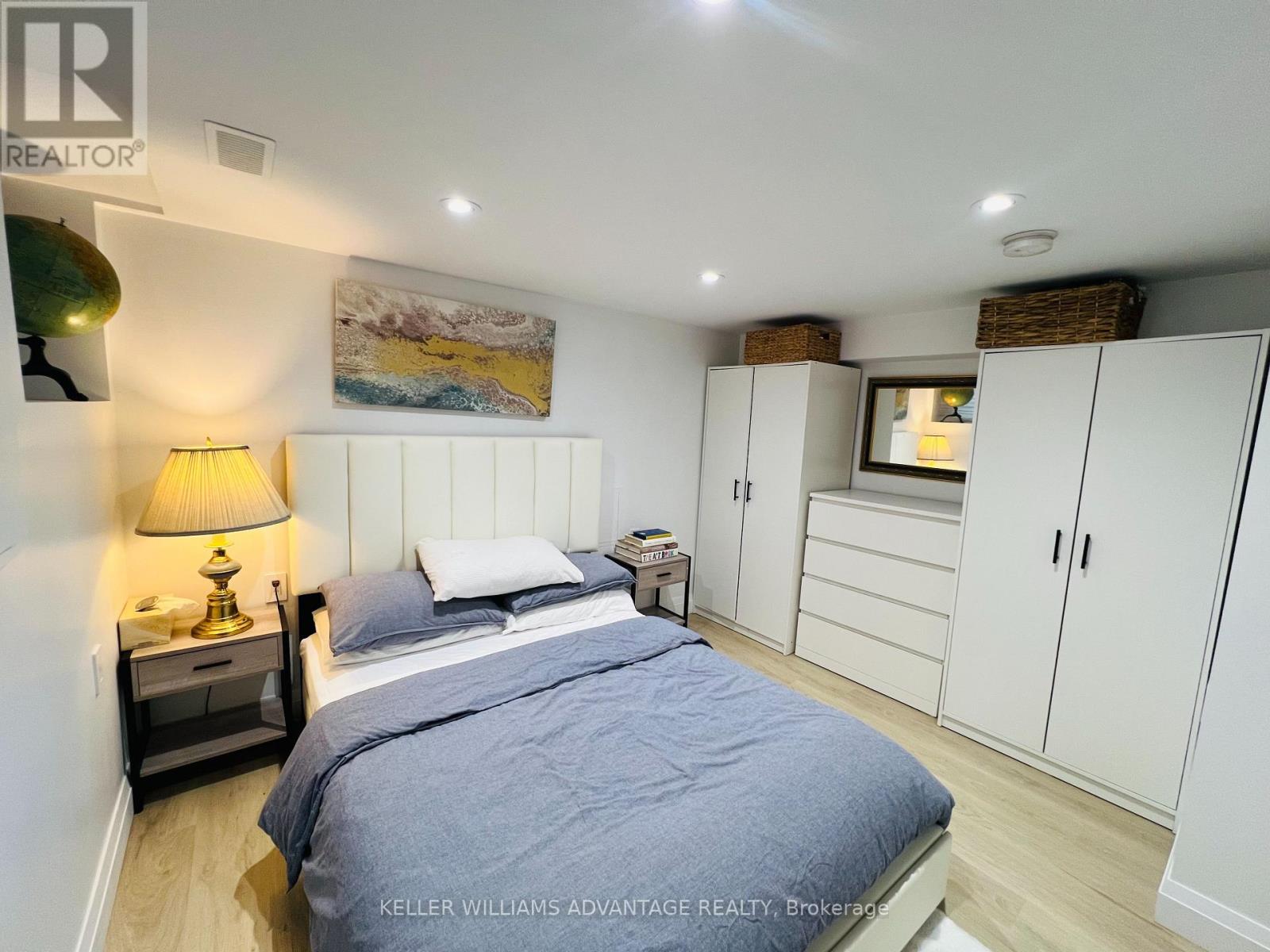 Unit B - 12 Kimberley Avenue W, Toronto, Ontario  M4E 2Z2 - Photo 11 - E12458414