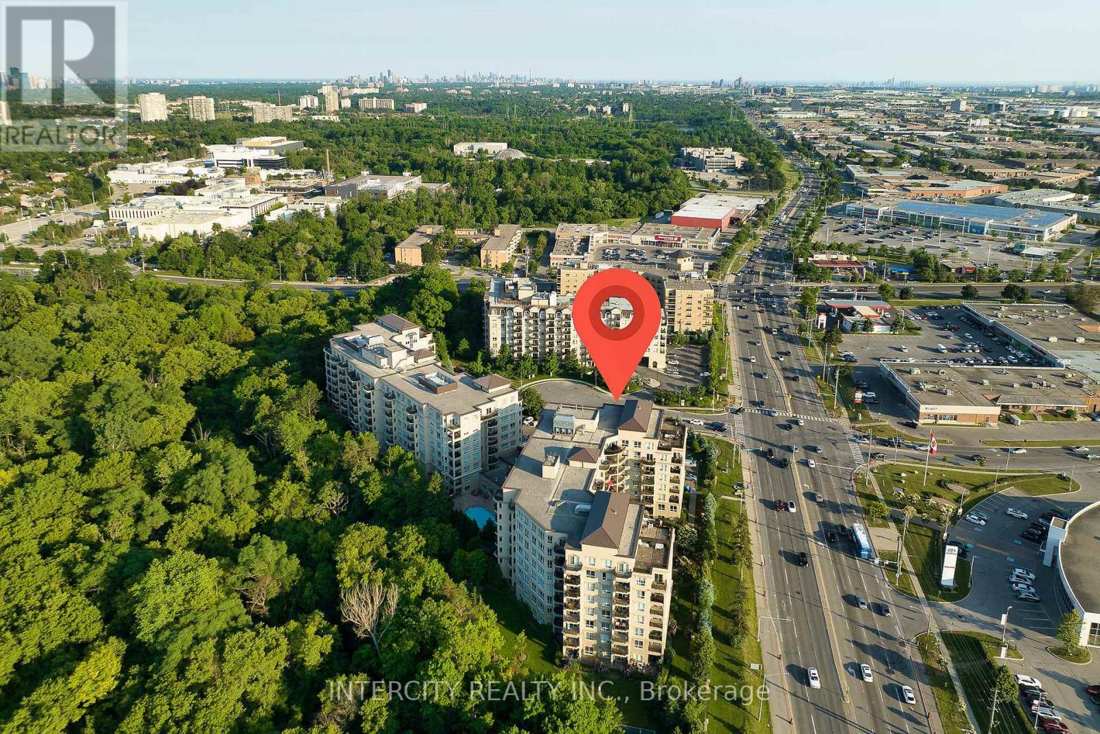 520 - 8 Maison Parc Court, Vaughan, Ontario  L4J 9K5 - Photo 31 - N12458393