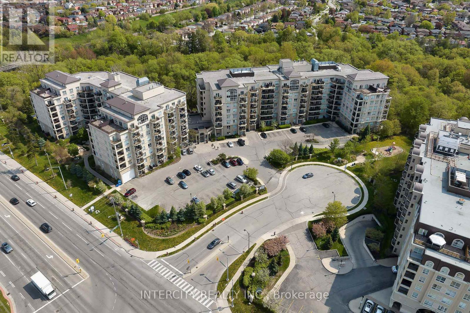 520 - 8 Maison Parc Court, Vaughan, Ontario  L4J 9K5 - Photo 32 - N12458393