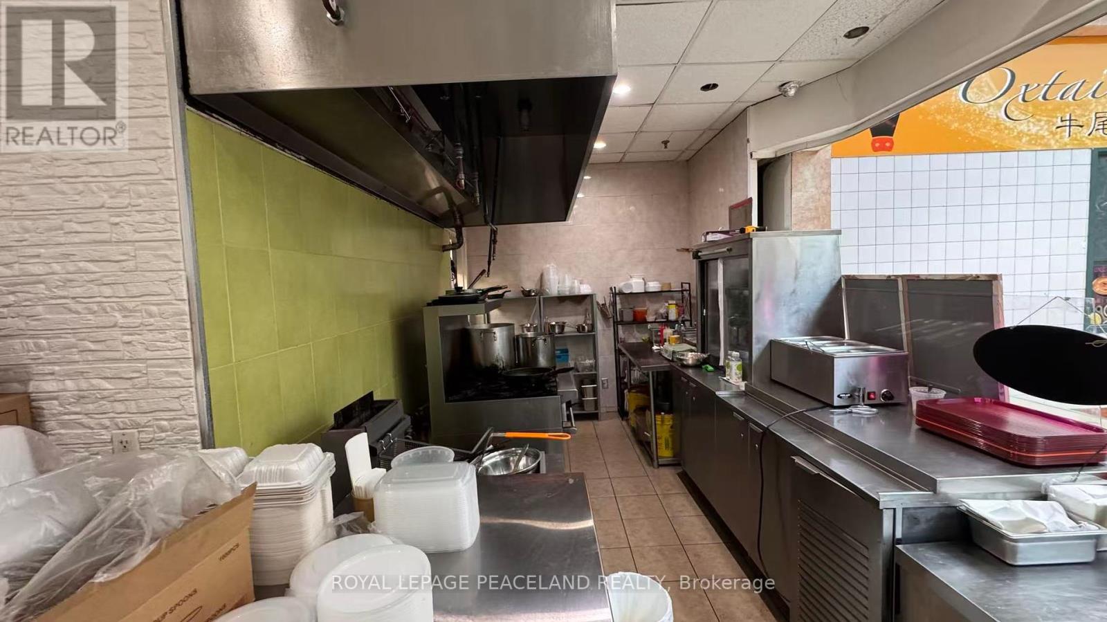 12 - 670 Highway 7 E, Richmond Hill, Ontario  L4B 3P2 - Photo 2 - N12458413