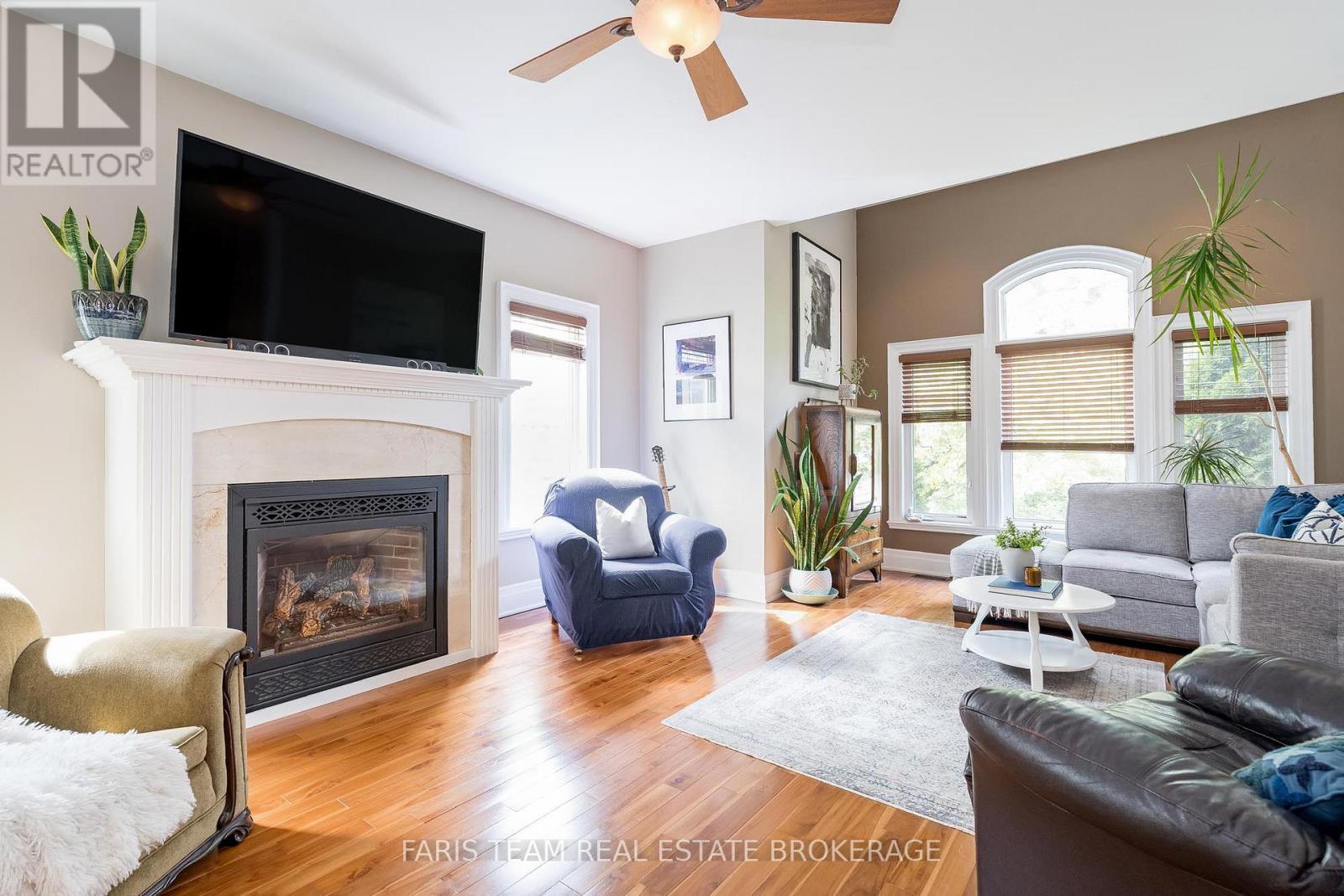 75 62nd Street S, Wasaga Beach, Ontario  L9Z 1V5 - Photo 11 - S12458417