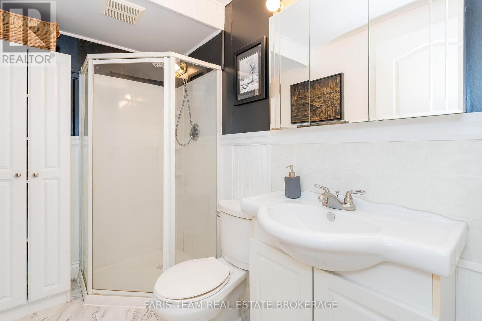 75 62nd Street S, Wasaga Beach, Ontario  L9Z 1V5 - Photo 21 - S12458417