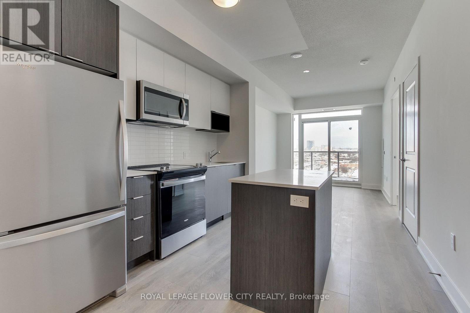1506 - 202 Burnhamthorpe Road E, Mississauga, Ontario  L5A 0B2 - Photo 16 - W12458396