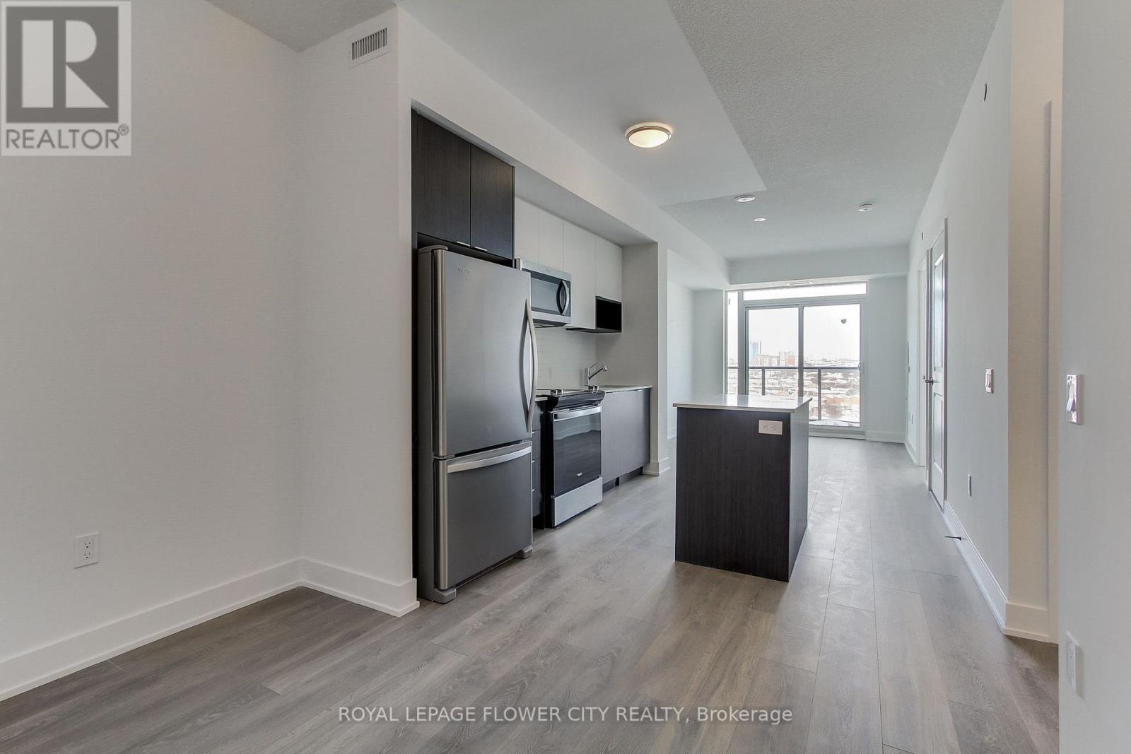1506 - 202 Burnhamthorpe Road E, Mississauga, Ontario  L5A 0B2 - Photo 20 - W12458396