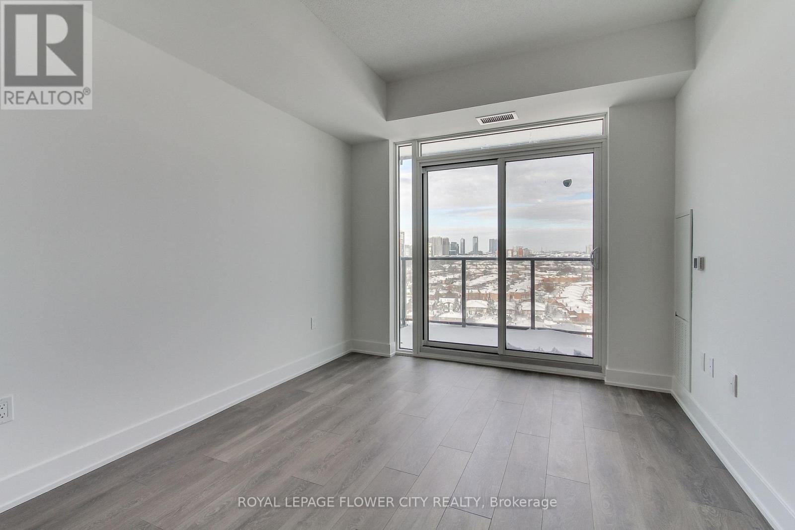 1506 - 202 Burnhamthorpe Road E, Mississauga, Ontario  L5A 0B2 - Photo 21 - W12458396