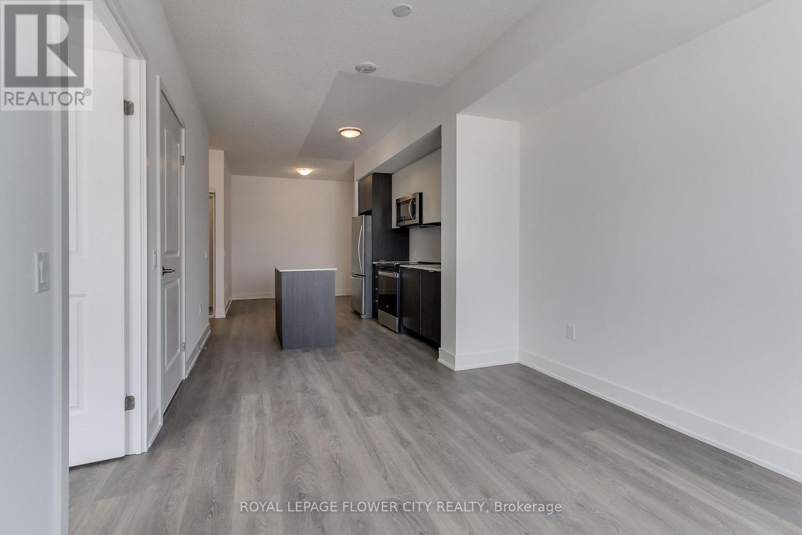 1506 - 202 Burnhamthorpe Road E, Mississauga, Ontario  L5A 0B2 - Photo 23 - W12458396