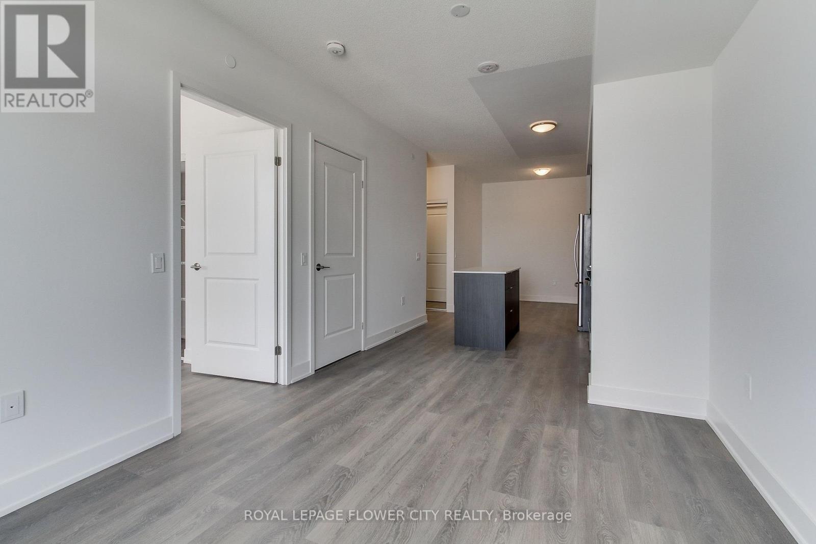 1506 - 202 Burnhamthorpe Road E, Mississauga, Ontario  L5A 0B2 - Photo 24 - W12458396