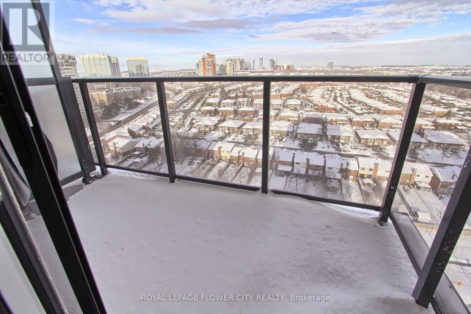 1506 - 202 Burnhamthorpe Road E, Mississauga, Ontario  L5A 0B2 - Photo 33 - W12458396