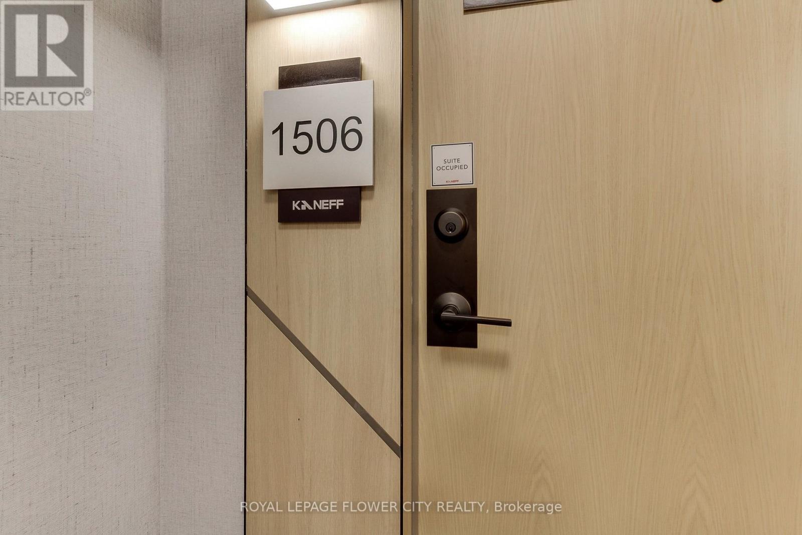 1506 - 202 Burnhamthorpe Road E, Mississauga, Ontario  L5A 0B2 - Photo 7 - W12458396