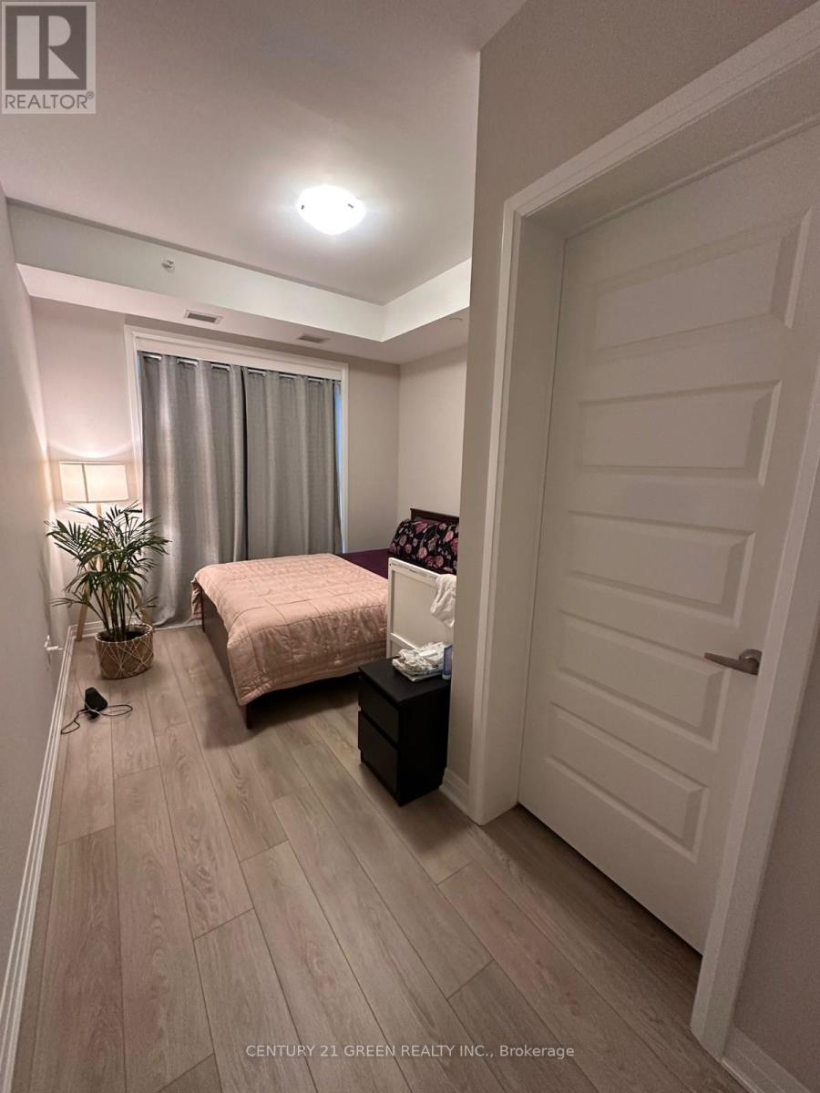 520 - 480 Gordon Krantz Boulevard, Milton, Ontario  L9E 1Z4 - Photo 3 - W12458401