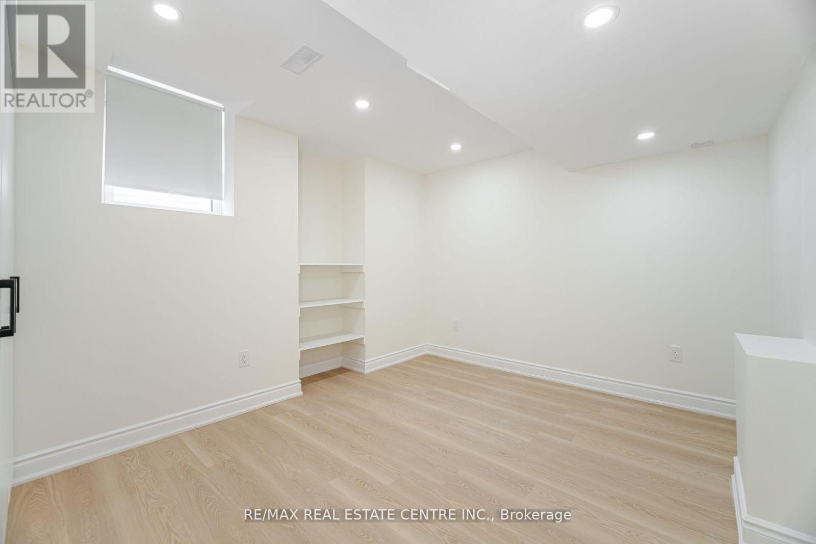 Lower - 351 Greenless Circle, Milton, Ontario  L9T 0X2 - Photo 20 - W12458412