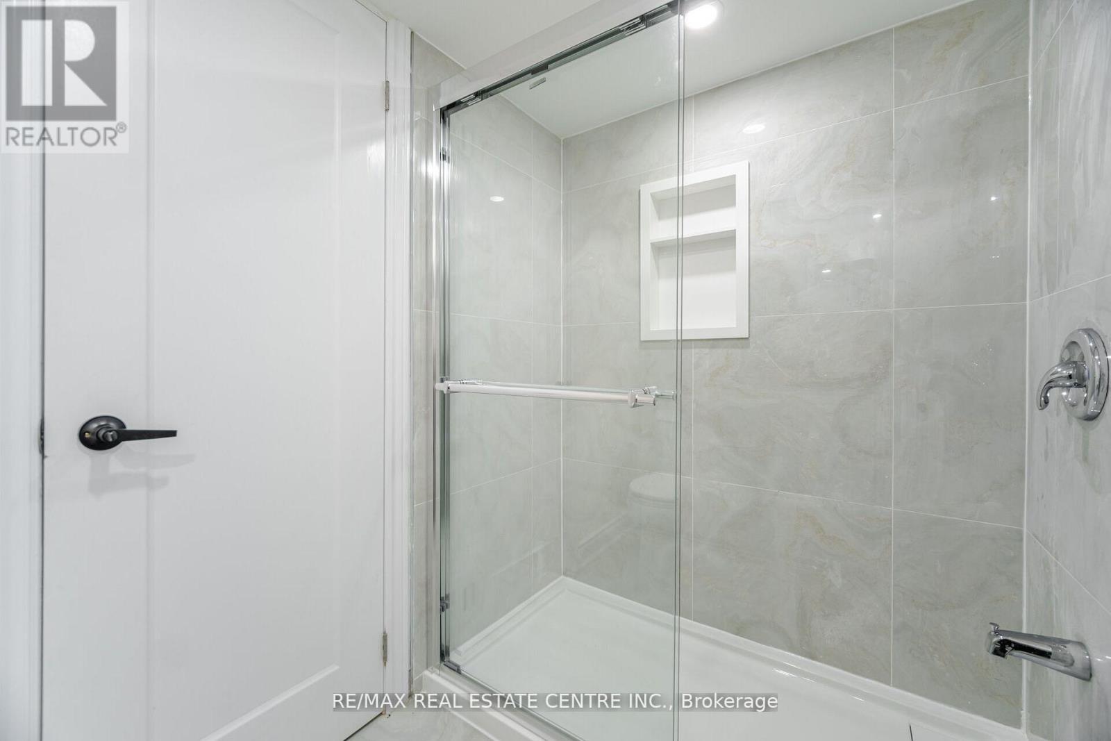 Lower - 351 Greenless Circle, Milton, Ontario  L9T 0X2 - Photo 24 - W12458412