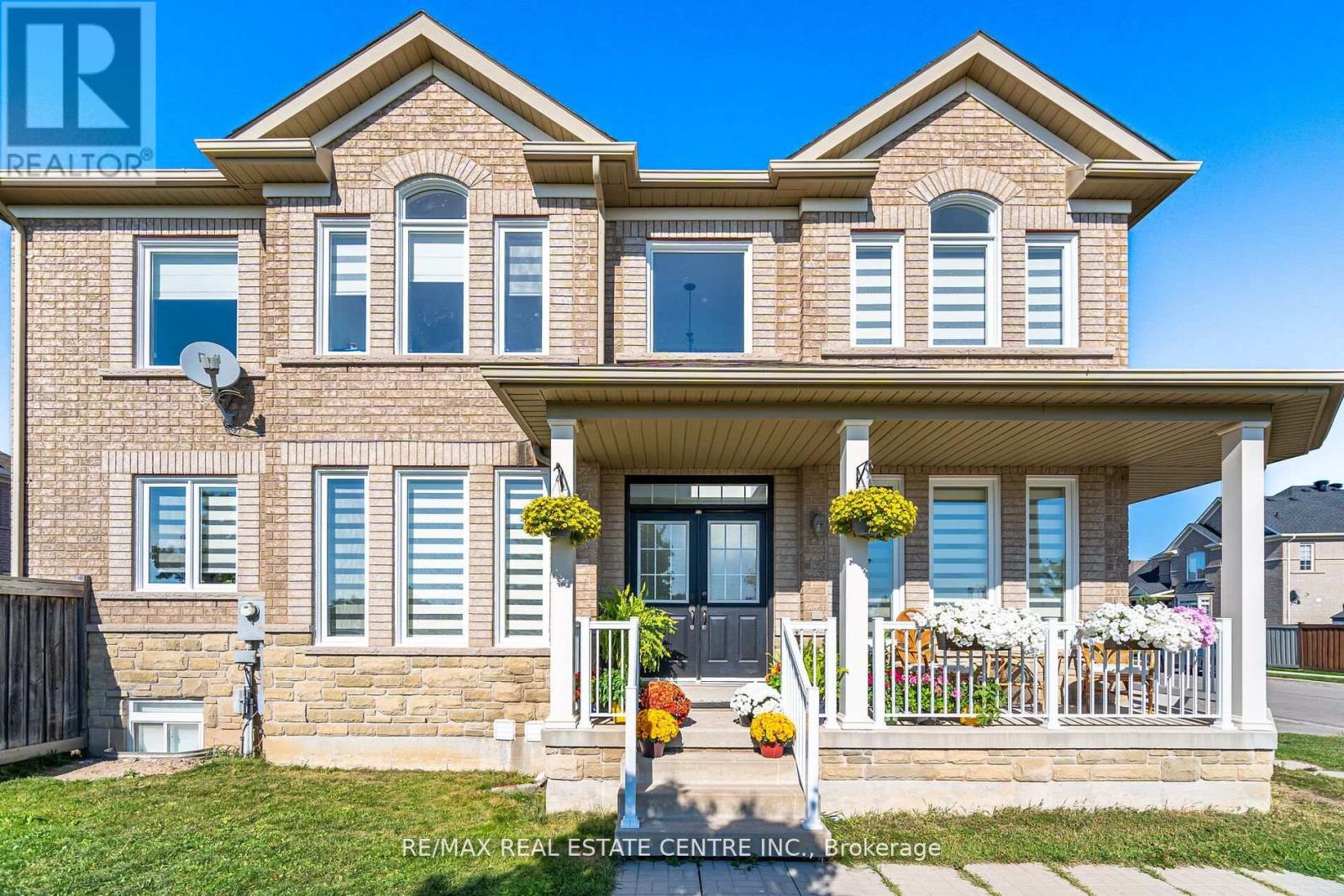 Lower - 351 Greenless Circle, Milton, Ontario  L9T 0X2 - Photo 3 - W12458412