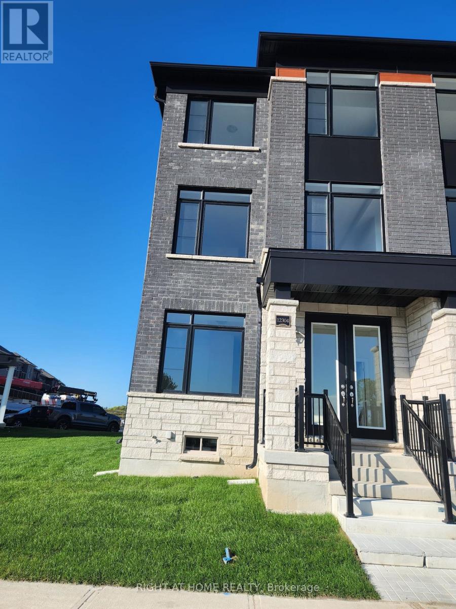 12304 Mclaughliin Road, Caledon, Ontario  L7C 4L7 - Photo 2 - W12458424