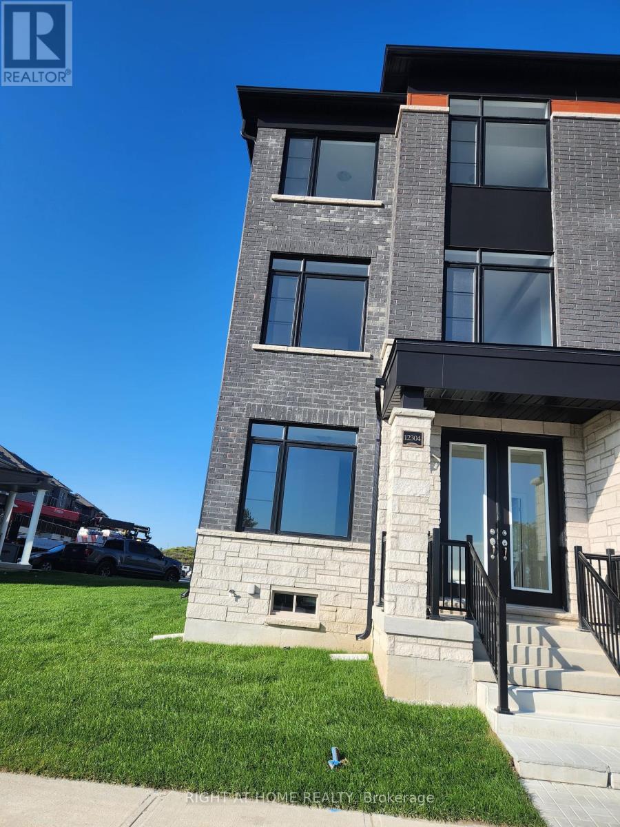 12304 Mclaughliin Road, Caledon, Ontario  L7C 4L7 - Photo 4 - W12458424