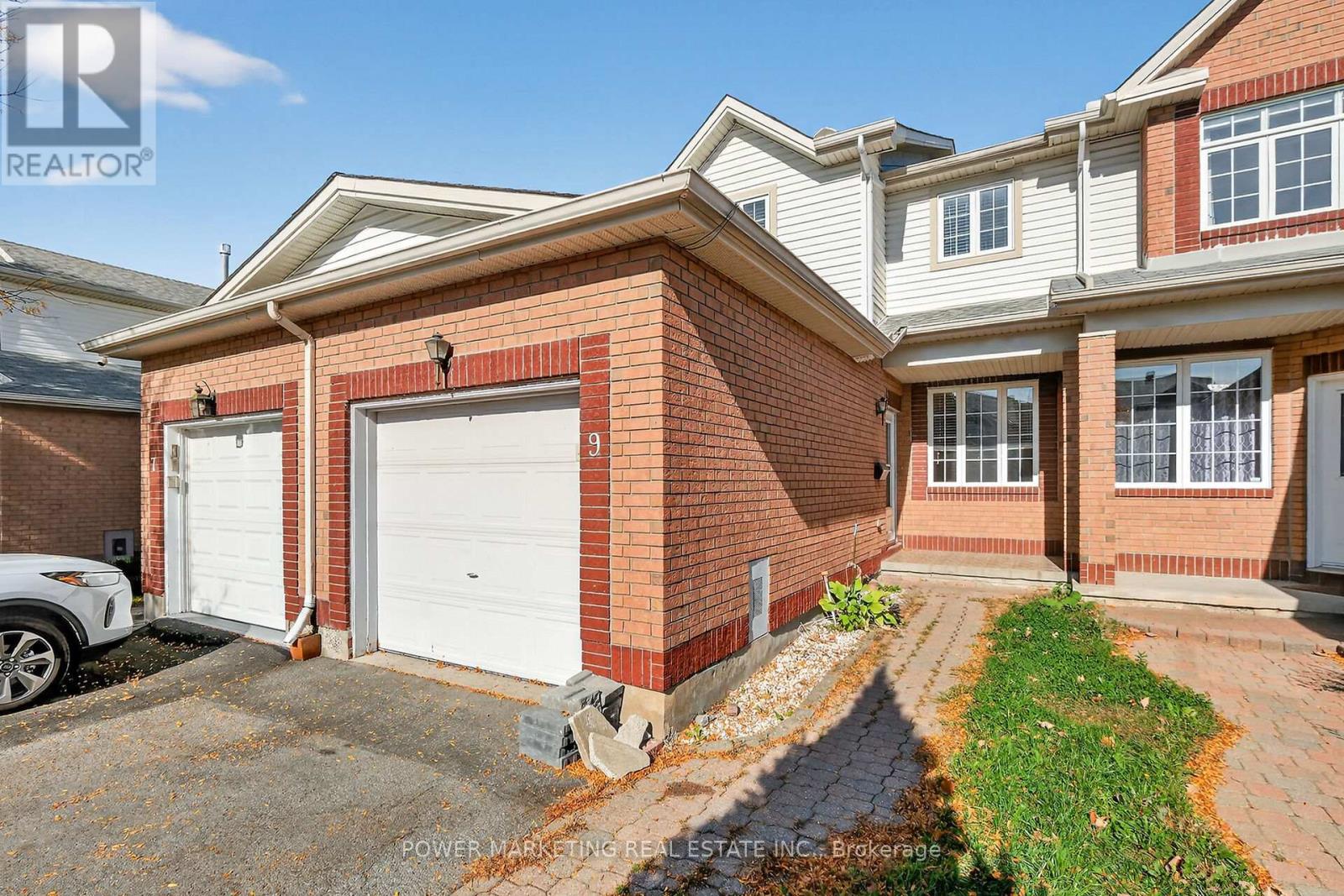 9 CARWOOD CIRCLE E, Ottawa, Ontario