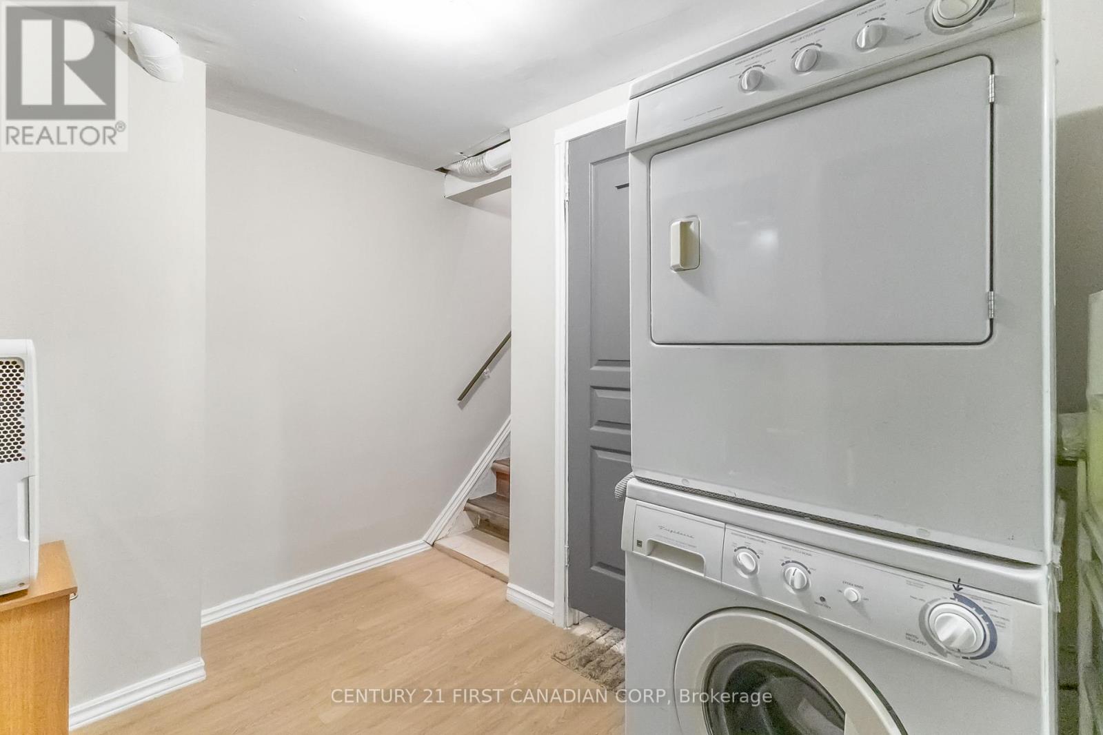 321 Edmonton Street, London East, Ontario  N5W 4X3 - Photo 32 - X12458433