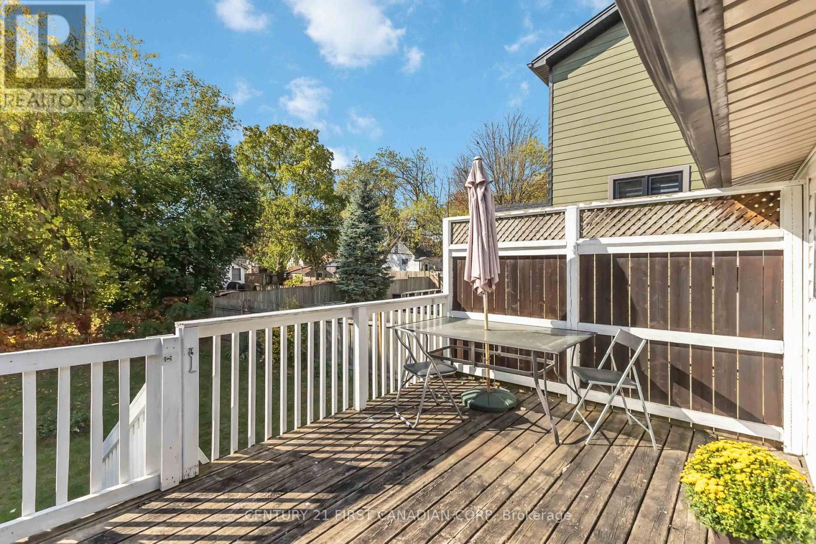 321 Edmonton Street, London East, Ontario  N5W 4X3 - Photo 43 - X12458433