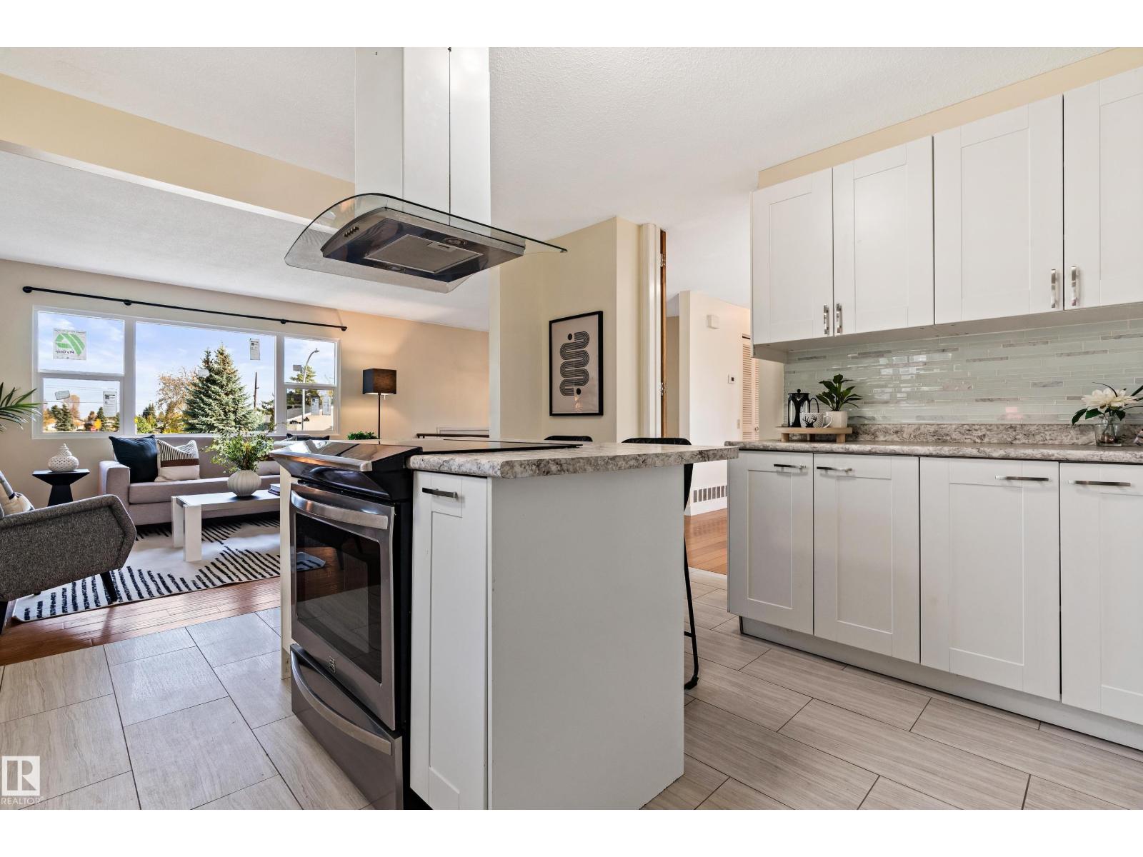 7203 93 Av Nw, Edmonton, Alberta  T6B 1B2 - Photo 15 - E4461831