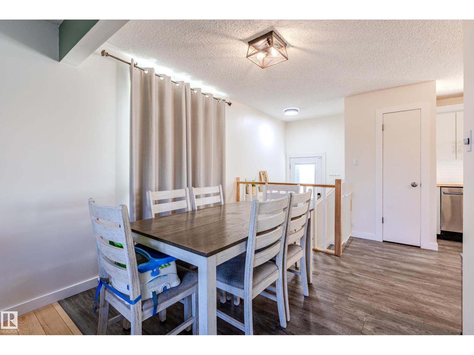 9713 100 Av, Morinville, Alberta  T8R 1G6 - Photo 10 - E4461833