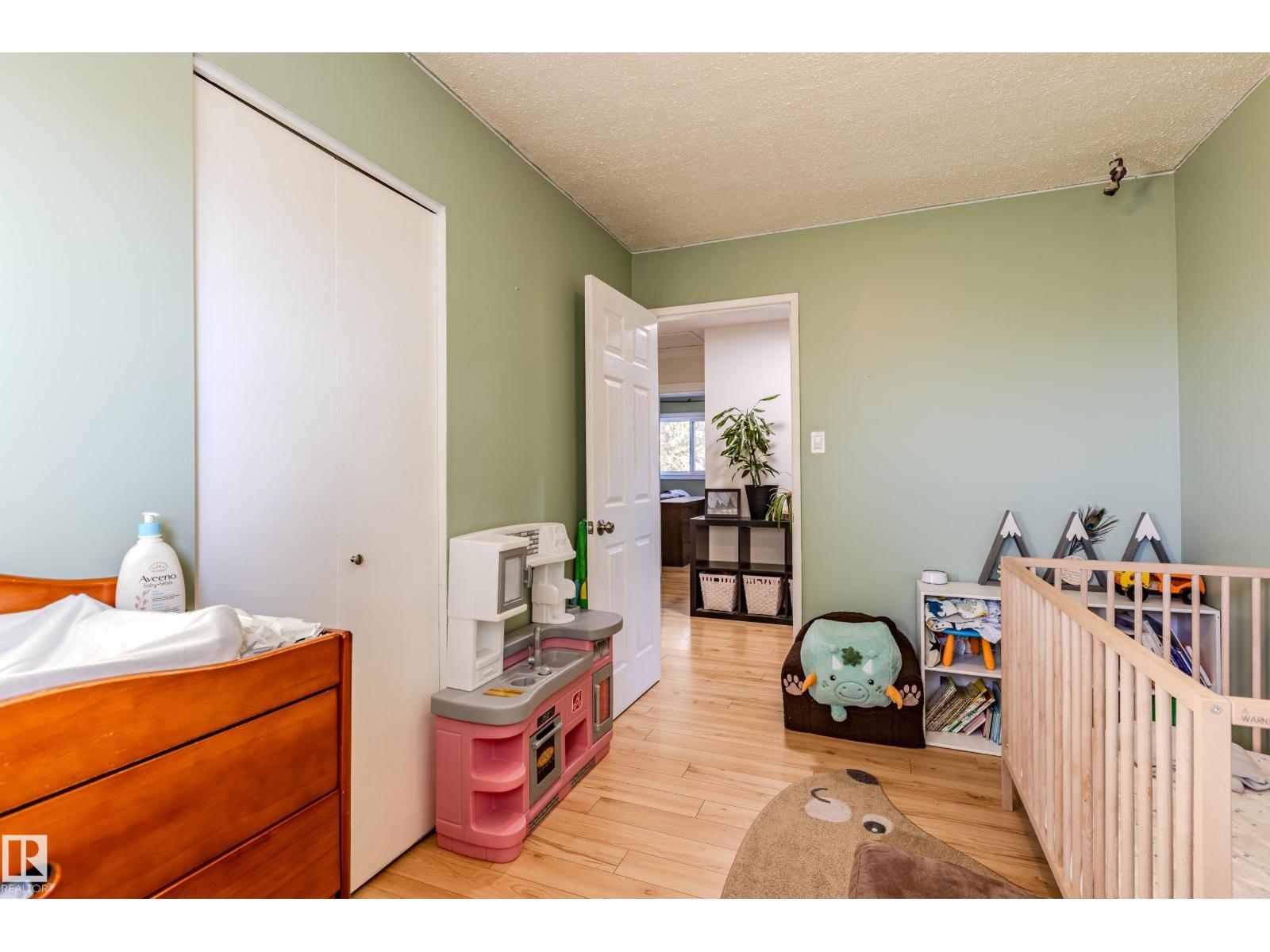 9713 100 Av, Morinville, Alberta  T8R 1G6 - Photo 20 - E4461833