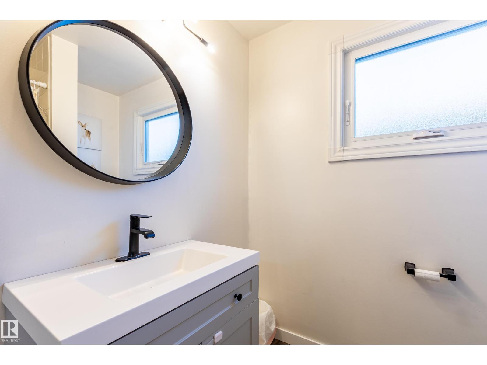 9713 100 Av, Morinville, Alberta  T8R 1G6 - Photo 24 - E4461833