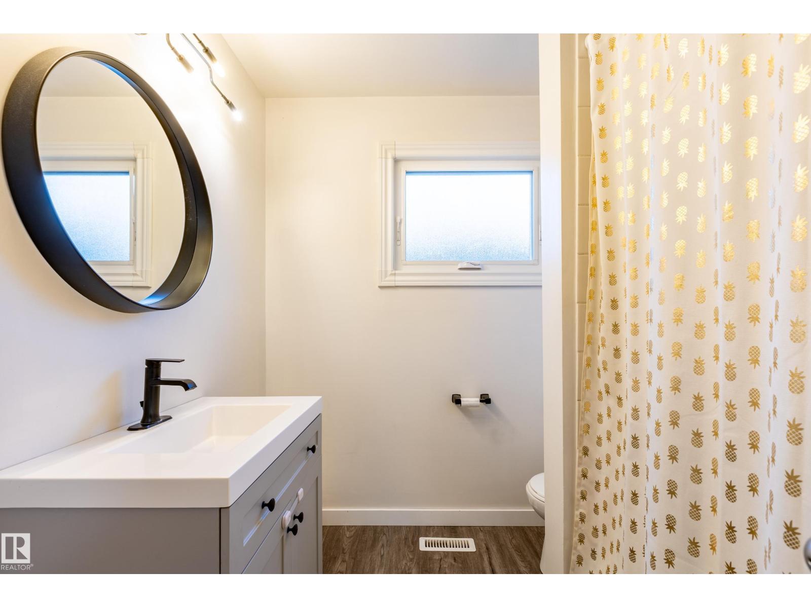 9713 100 Av, Morinville, Alberta  T8R 1G6 - Photo 25 - E4461833