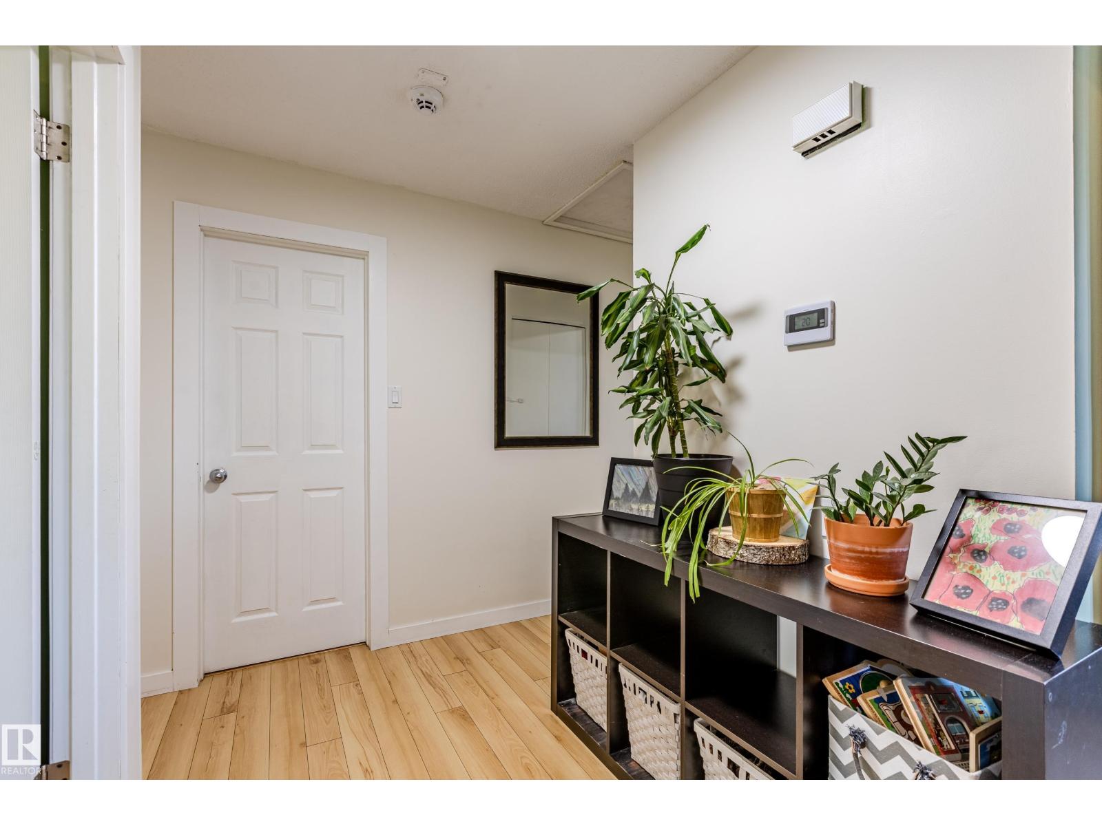 9713 100 Av, Morinville, Alberta  T8R 1G6 - Photo 4 - E4461833