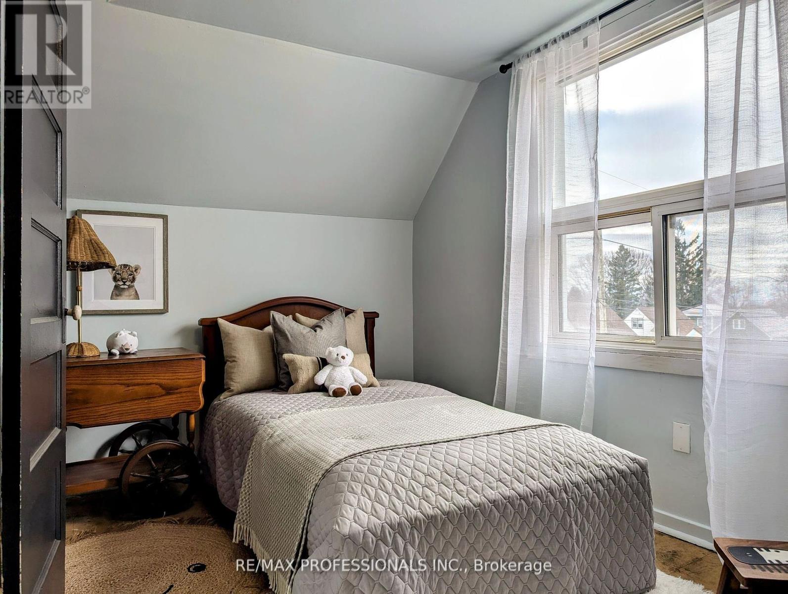 6 Fraser Street, Port Hope, Ontario  L1A 2A1 - Photo 17 - X12458405