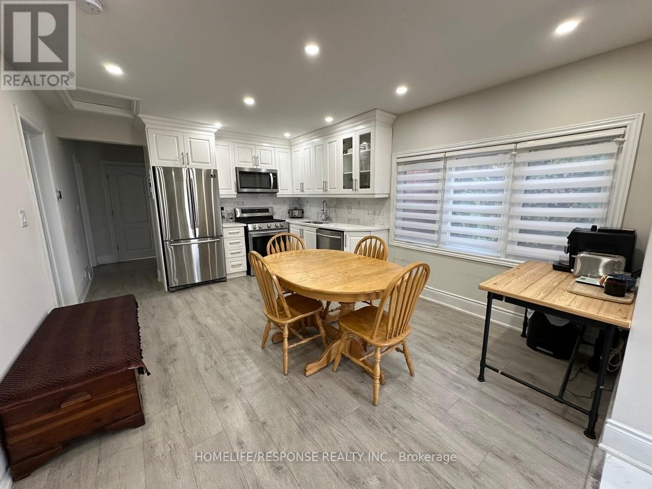 88 Shelby Avenue, Hamilton, Ontario  L8H 5L5 - Photo 7 - X12458415