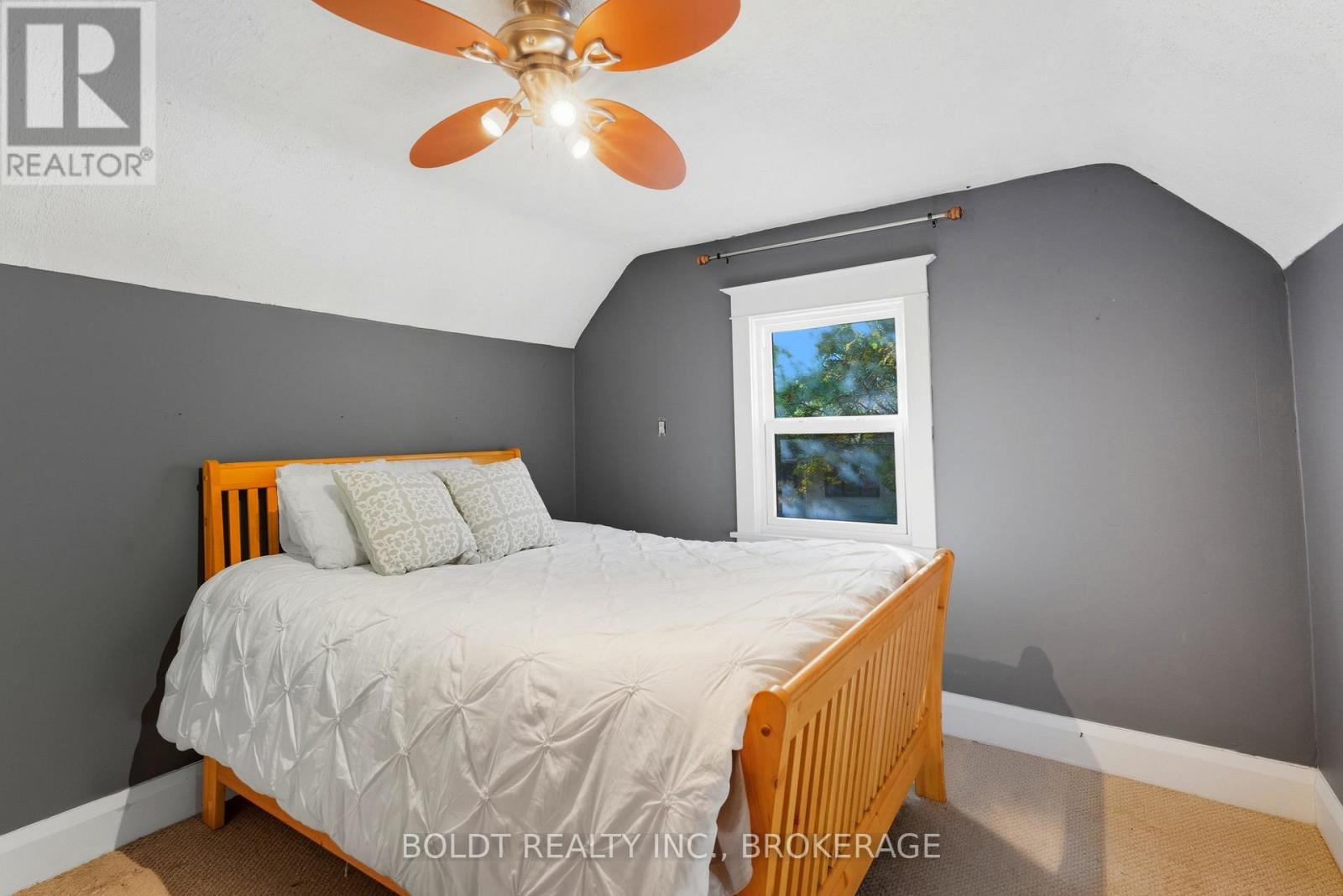 26 Currie Street, St. Catharines, Ontario  L2M 5M6 - Photo 19 - X12458444