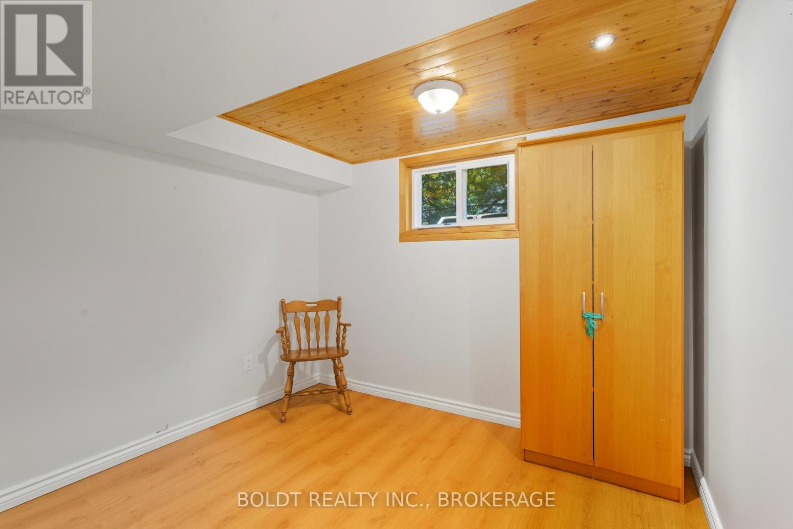 26 Currie Street, St. Catharines, Ontario  L2M 5M6 - Photo 31 - X12458444