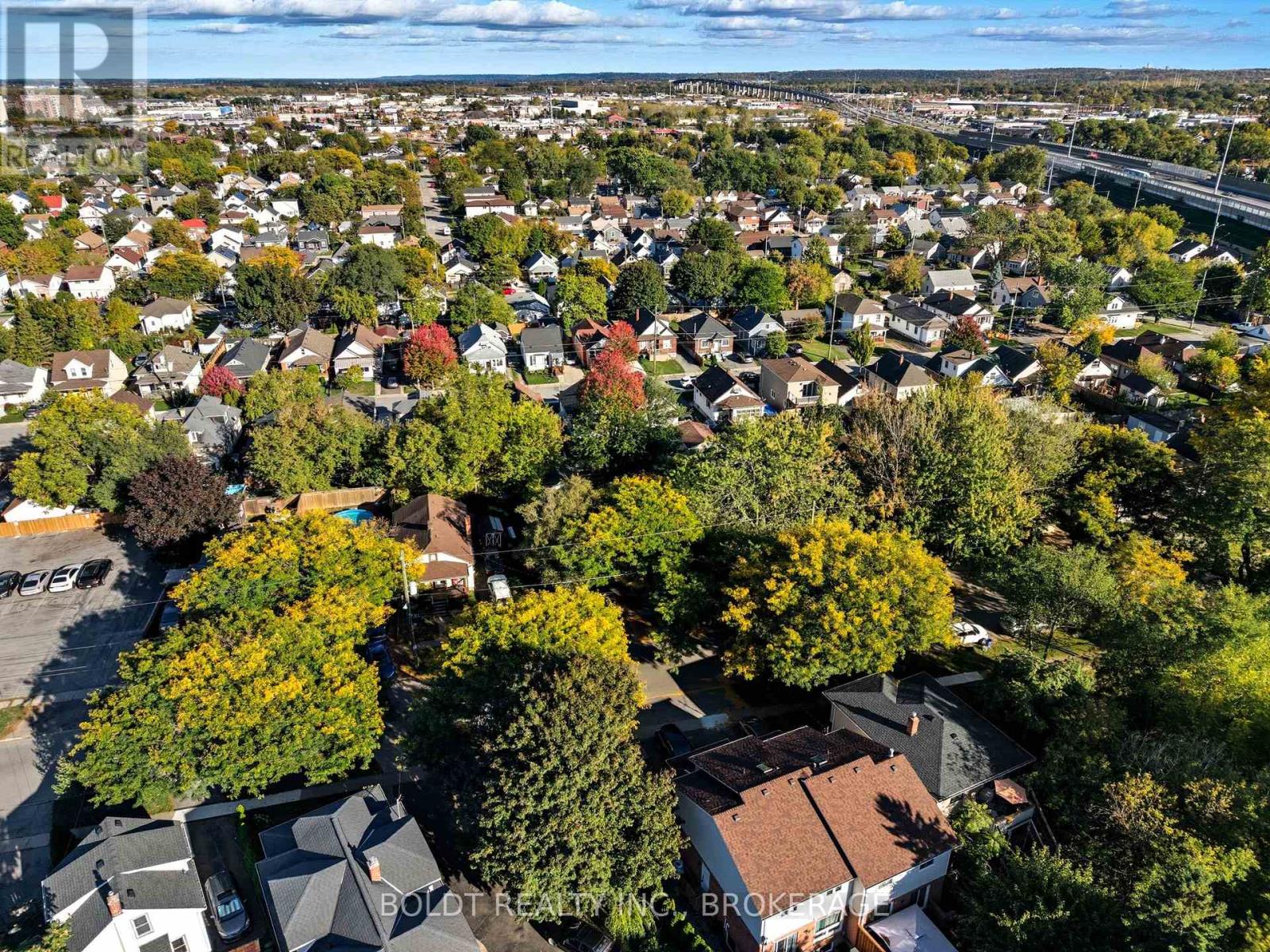 26 Currie Street, St. Catharines, Ontario  L2M 5M6 - Photo 39 - X12458444