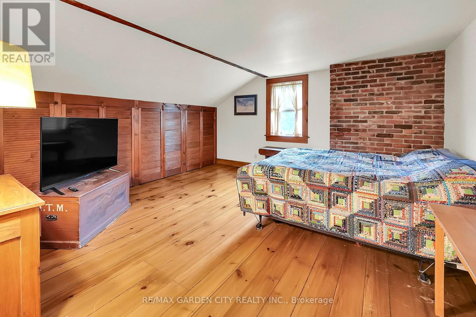 2432 Seburn Road, Thorold, Ontario  L0S 1E6 - Photo 17 - X12458445
