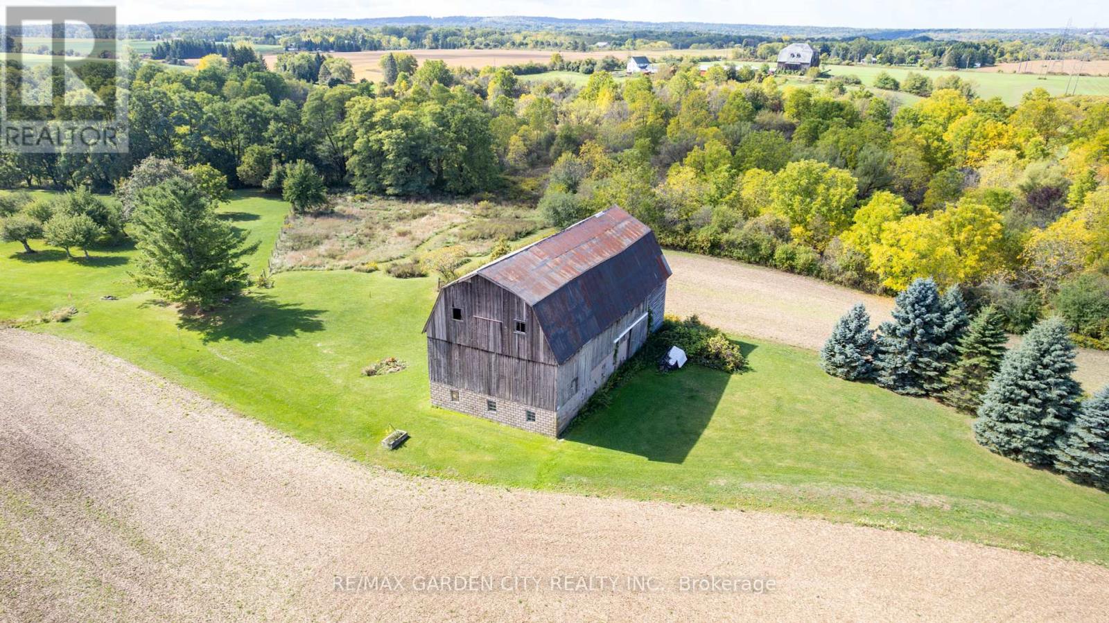 2432 Seburn Road, Thorold, Ontario  L0S 1E6 - Photo 43 - X12458445