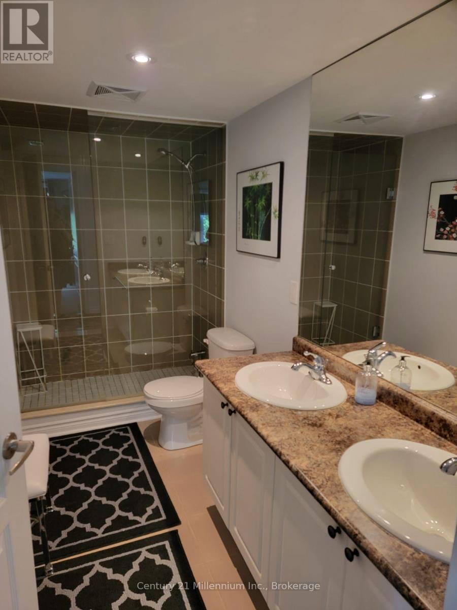208 - 10 Brandy Lane Drive, Collingwood, Ontario  L9Y 0X4 - Photo 11 - S12458442