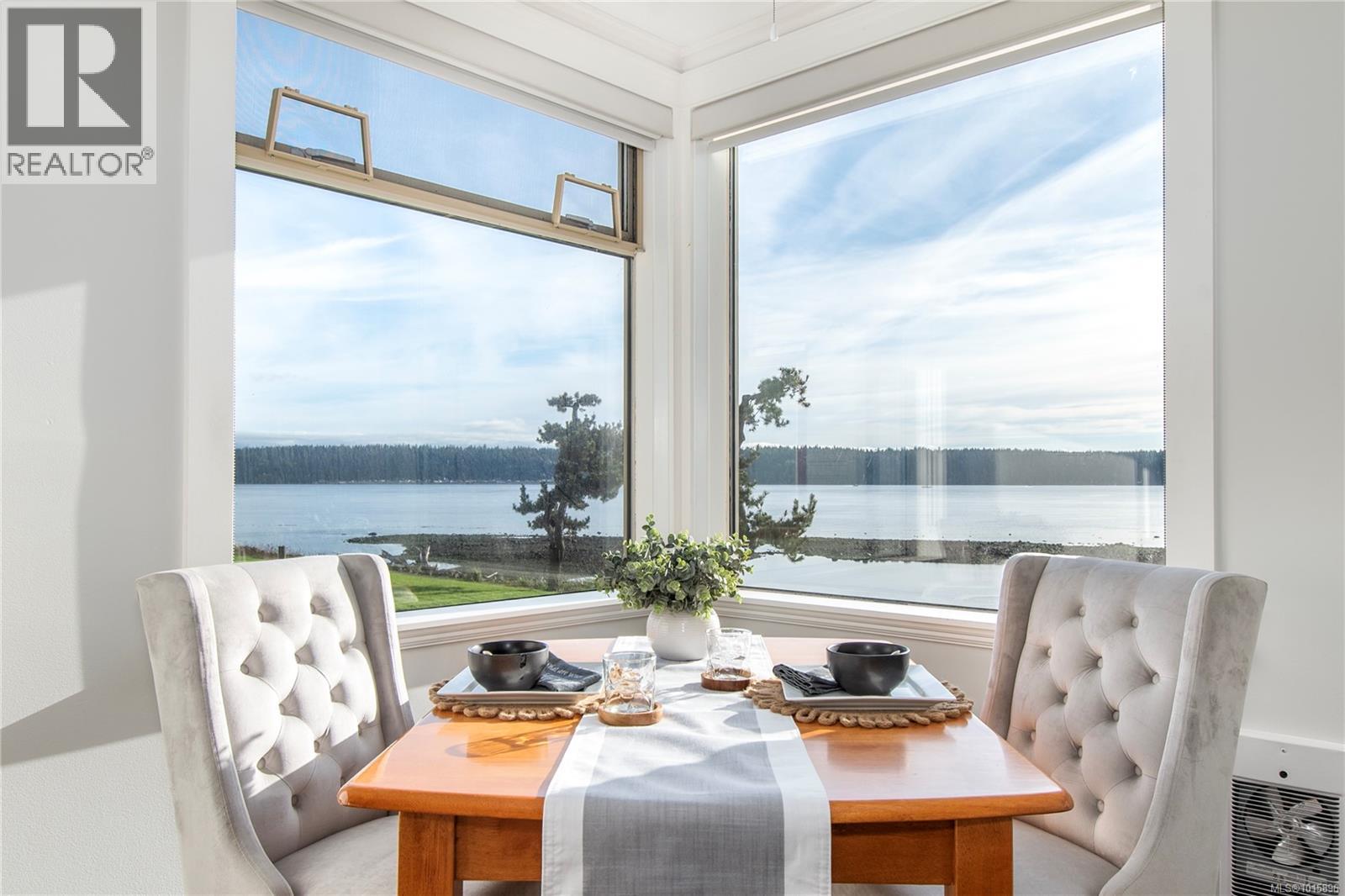 2203 27 Island Hwy S, Campbell River, British Columbia