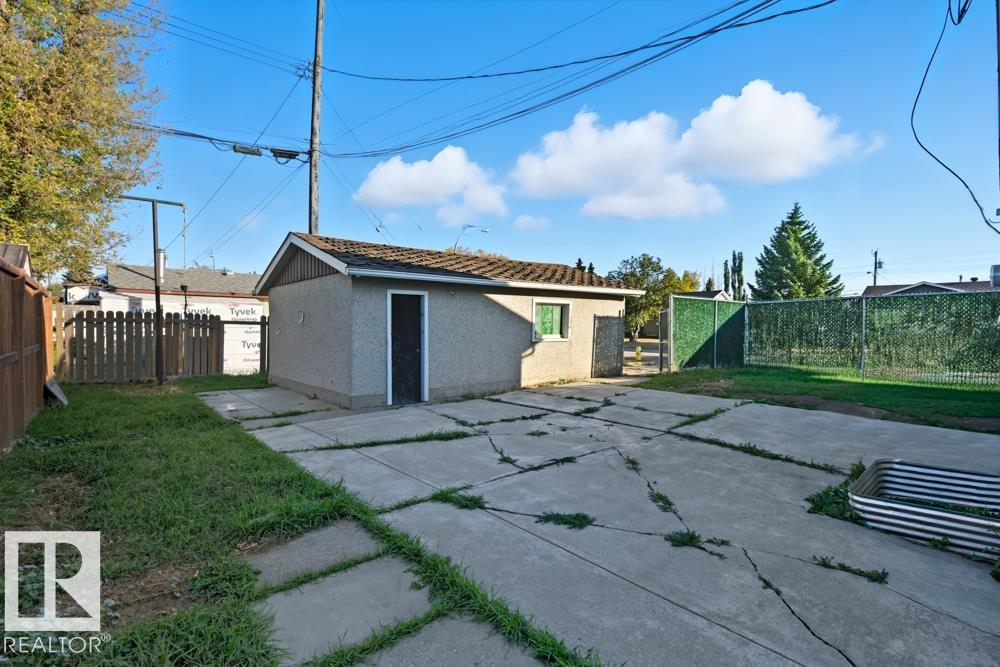12808 133 Av Nw, Edmonton, Alberta  T5L 3S3 - Photo 39 - E4461834